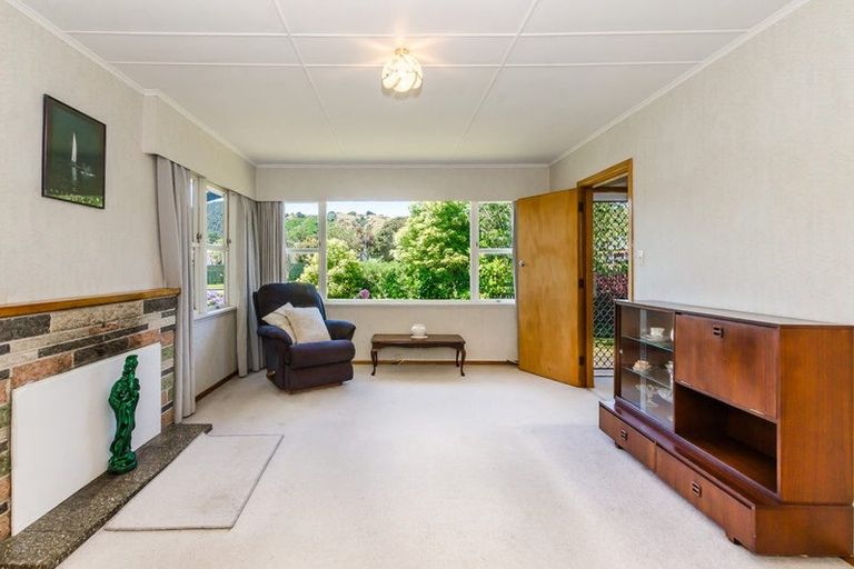 Photo of property in 2 Sunshine Avenue, Paraparaumu, 5032