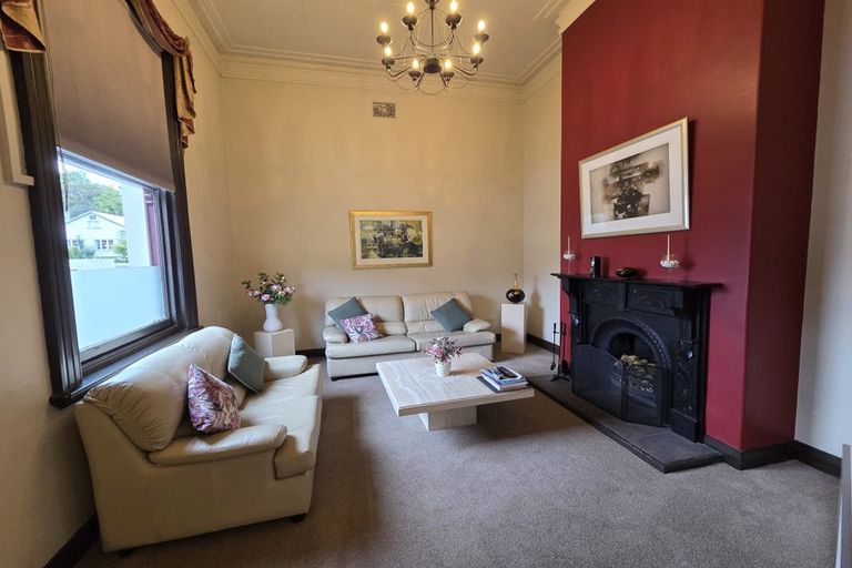 Photo of property in 21 Ross Place, Lawrence, 9532