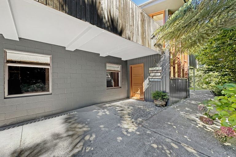 Photo of property in 82 Marina Terrace, Kinloch, Taupo, 3377