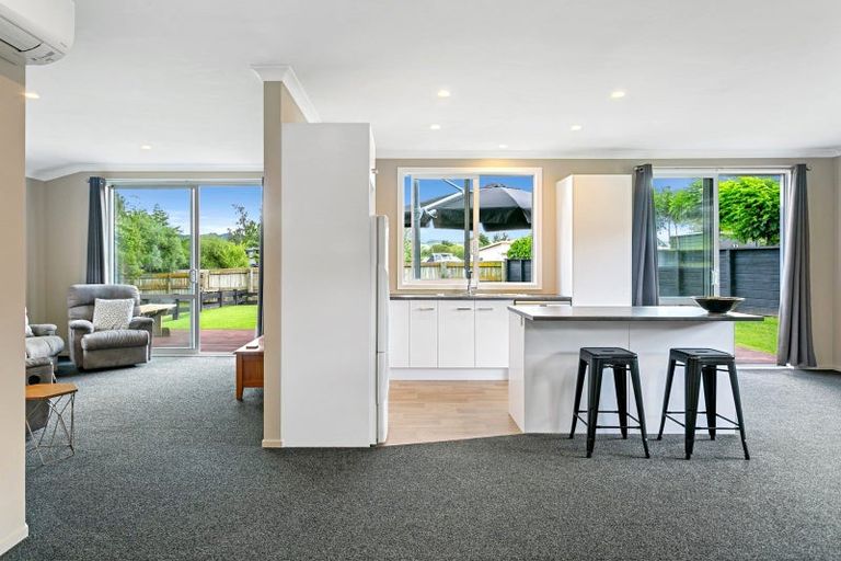 Photo of property in 38 Kenrigg Road, Kinloch, Taupo, 3377