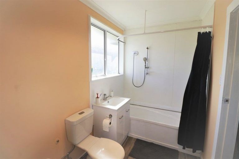 Photo of property in 97 Carlton Avenue, Tawhero, Whanganui, 4501