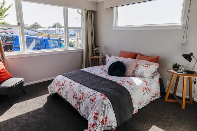 Photo of property in 231 Conyers Street, Strathern, Invercargill, 9812