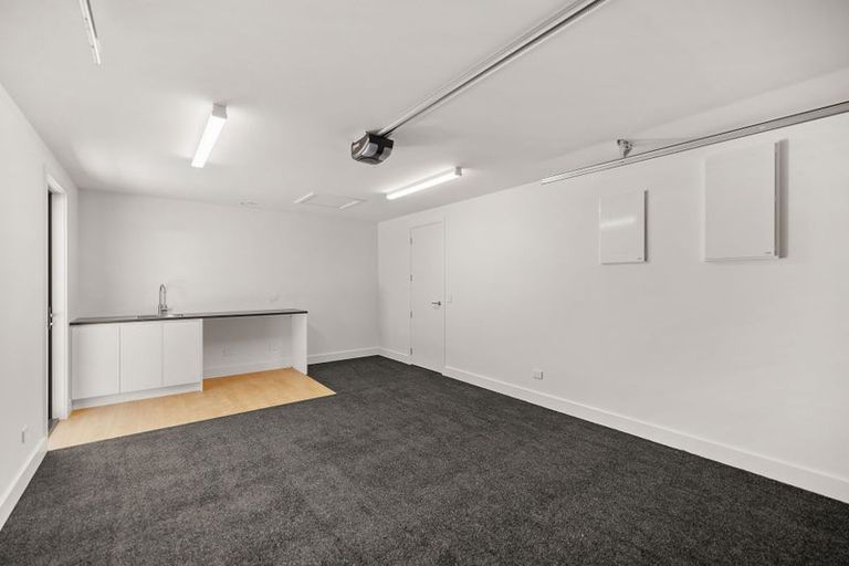 Photo of property in 44 Forage Road, Jacks Point, 9371