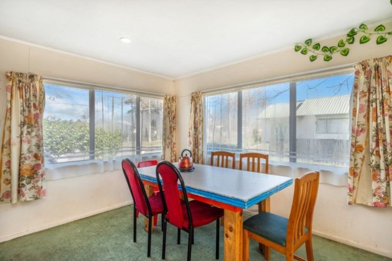 Photo of property in 37 Mardon Road, Enderley, Hamilton, 3214