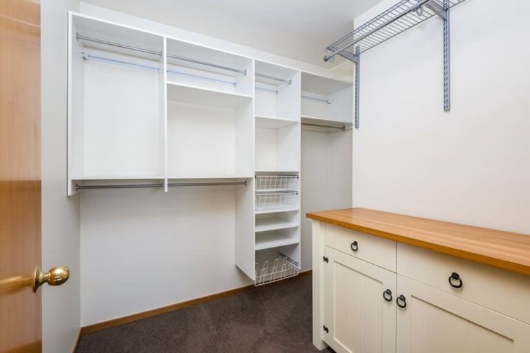 Photo of property in 4 Hemingford Place, Halswell, Christchurch, 8025