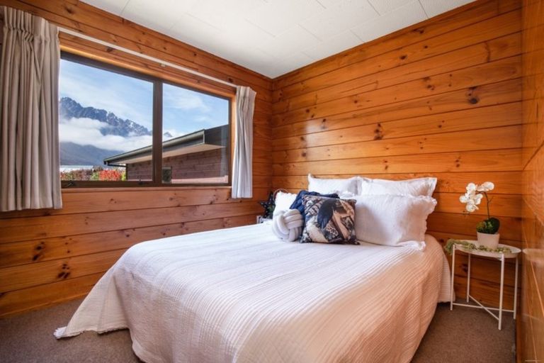 Photo of property in 16 Kawarau Place, Frankton, Queenstown, 9300