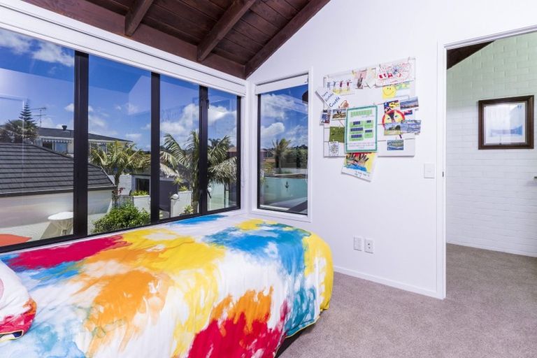 Photo of property in 1/15 Craig Road, Milford, Auckland, 0620