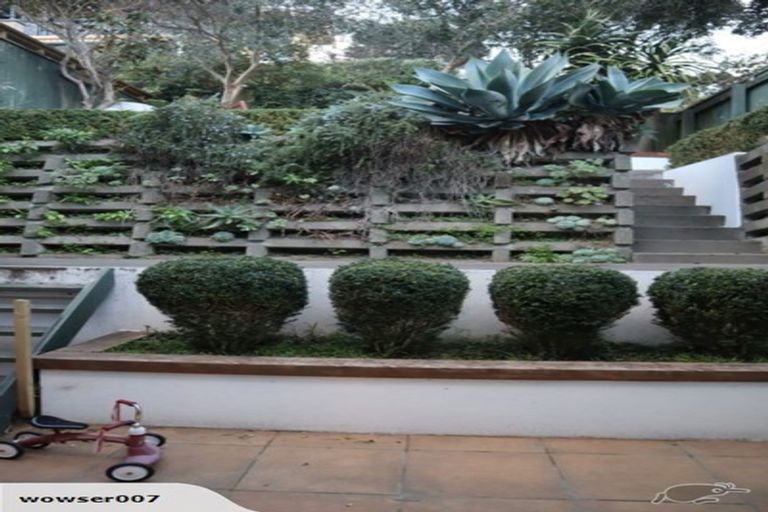 Photo of property in 40 Hawker Street, Mount Victoria, Wellington, 6011