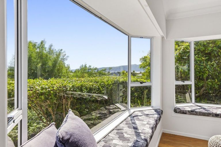 Photo of property in 7 Whyte Street, Paraparaumu Beach, Paraparaumu, 5032