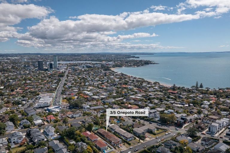 Photo of property in 3/5 Onepoto Road, Hauraki, Auckland, 0622