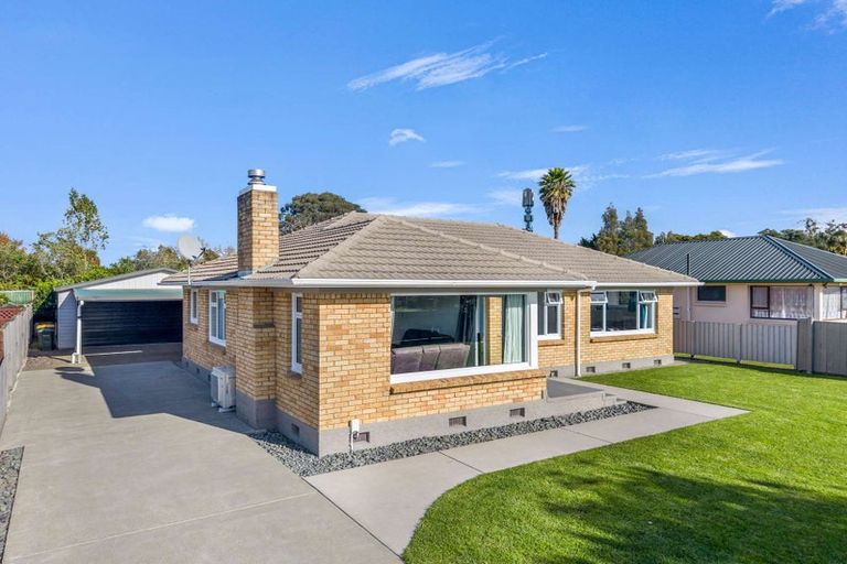 Photo of property in 1 Riverside Drive, Whakatane, 3120
