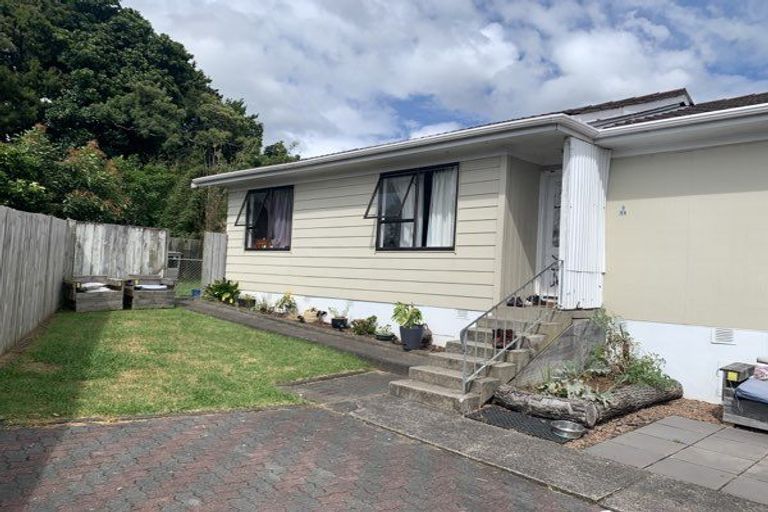 Photo of property in 1/15 Armada Drive, Ranui, Auckland, 0612