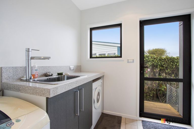 Photo of property in 23 Surfers Avenue, Waihi Beach, 3611