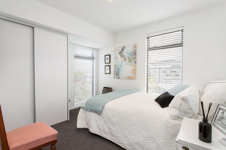 Photo of property in 1/94 Caledonian Road, St Albans, Christchurch, 8014