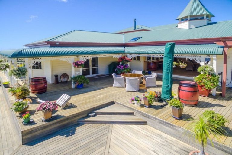 Photo of property in 10 Rangitane Road, Kerikeri, 0294