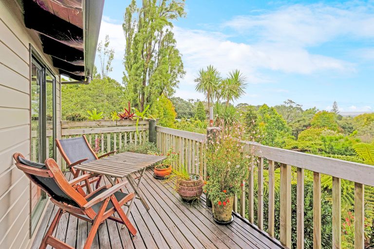 Photo of property in 76 Pleasant Road, Glen Eden, Auckland, 0602