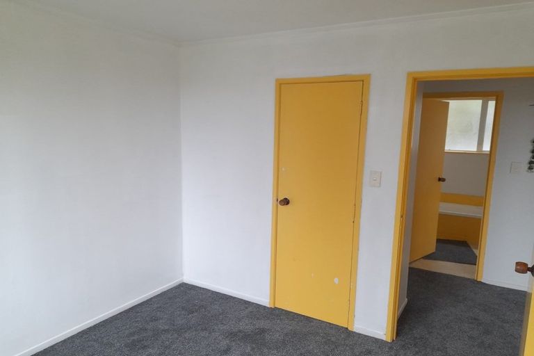 Photo of property in 3/3 Etherton Drive, Weymouth, Auckland, 2103