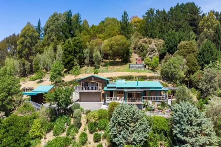 Photo of property in 313 Hill Road, Eskdale, Napier, 4182