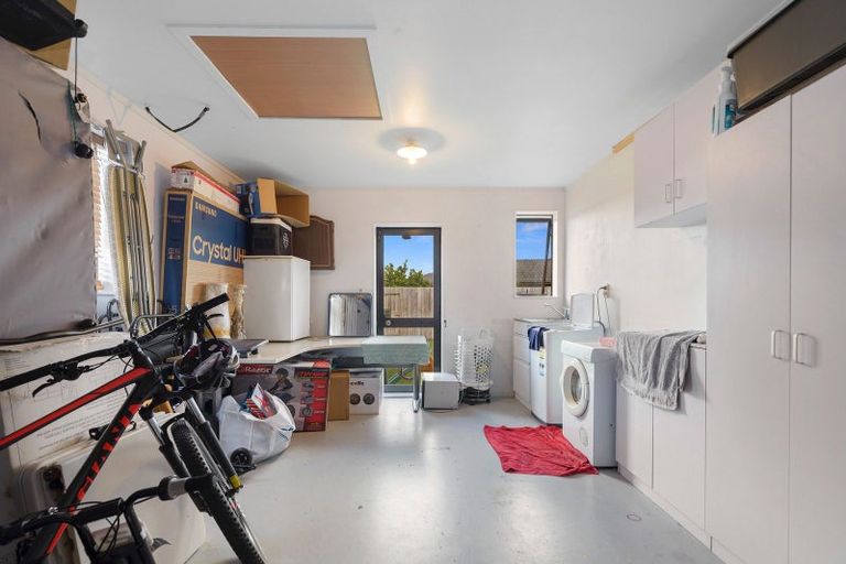 Photo of property in 9 Mccahon Drive, Pukehangi, Rotorua, 3015