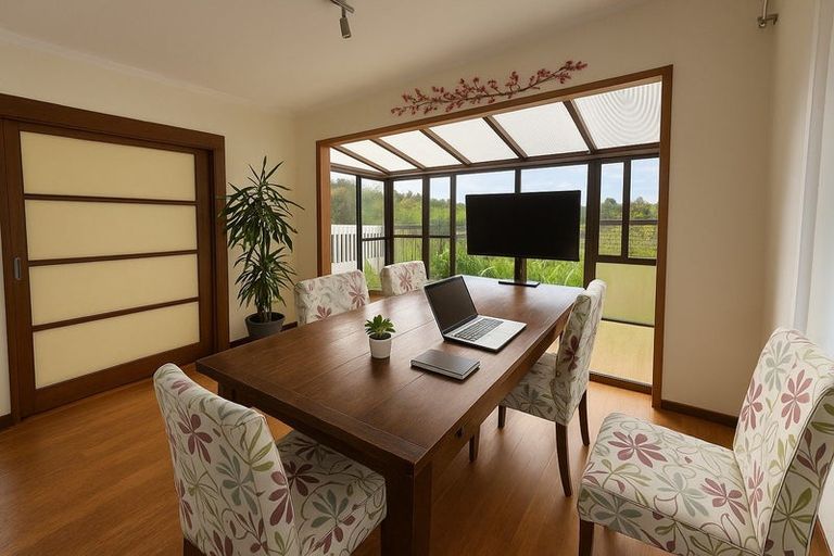 Photo of property in 3 Theodora Place, Mairangi Bay, Auckland, 0630