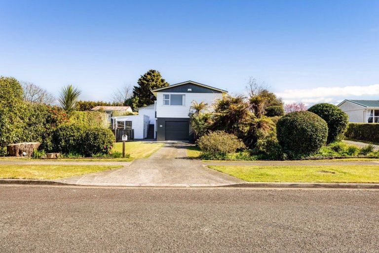 Photo of property in 34 Maire Street, Inglewood, 4330