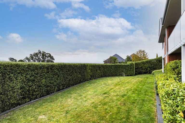 Photo of property in 40 Bengal Drive, Cashmere, Christchurch, 8022