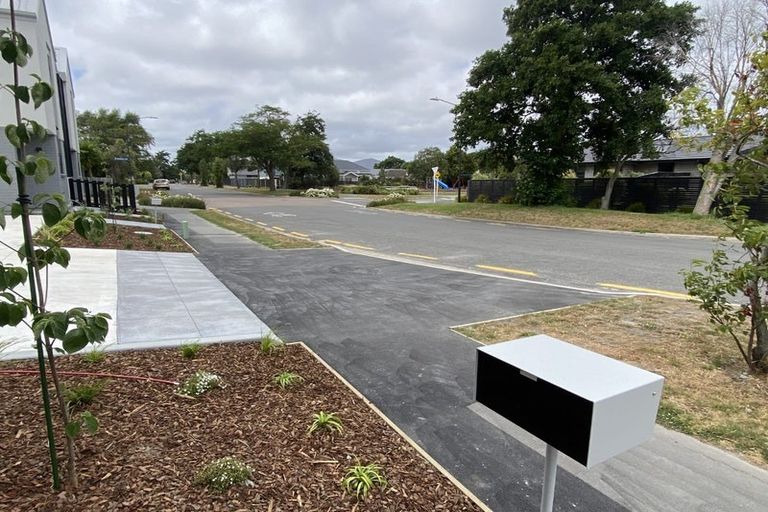 Photo of property in 35 Charles Street, Waltham, Christchurch, 8011