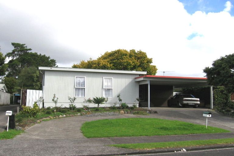 Photo of property in 21 Poinsettia Place, Henderson, Auckland, 0610