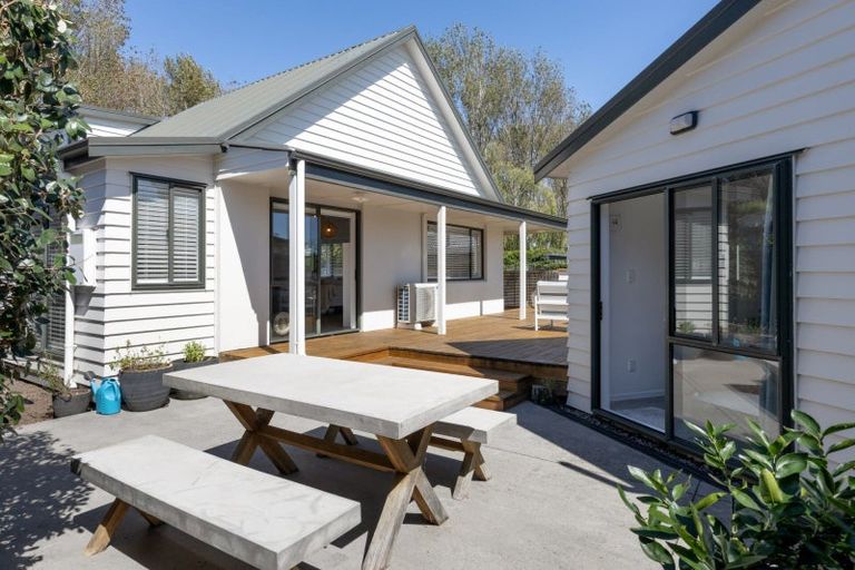 Photo of property in 27 Barbara Grove, Papamoa Beach, Papamoa, 3118