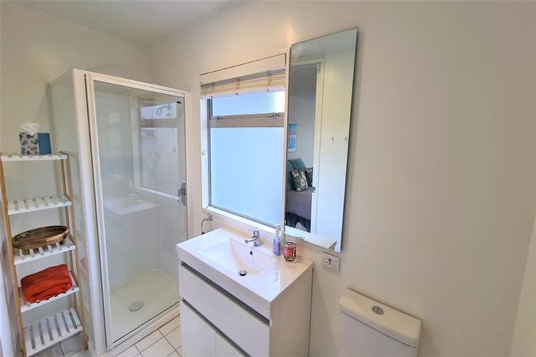 Photo of property in 19d Darvel Street, Riccarton, Christchurch, 8011