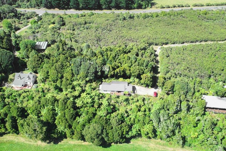 Photo of property in 17 Fairburn Place, Charleston, Cape Foulwind, 7892