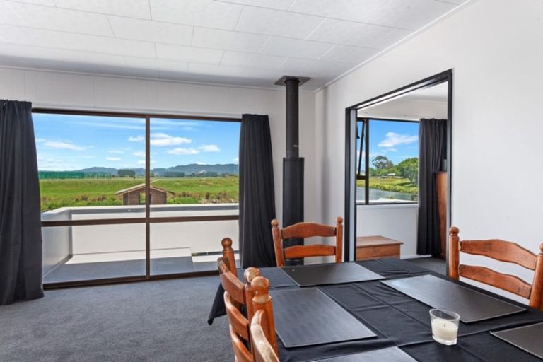 Photo of property in 97 College Road, Edgecumbe, 3120