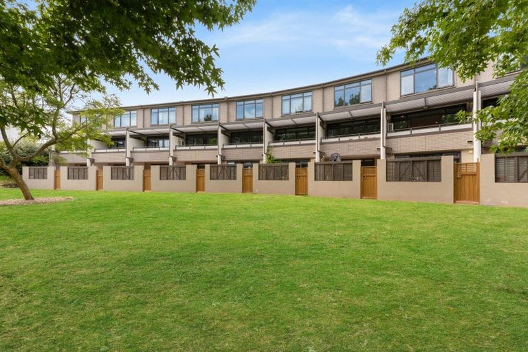 Photo of property in 52b/130 Great South Road, Epsom, Auckland, 1051