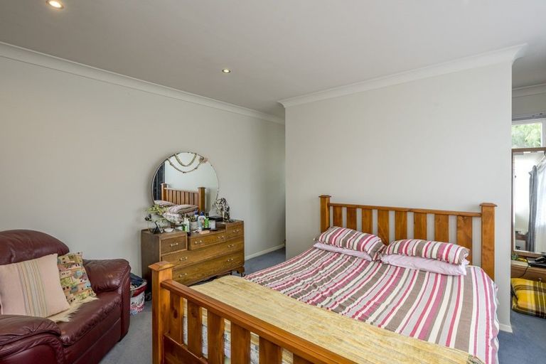 Photo of property in 29 Bowen Street, Levin, 5510