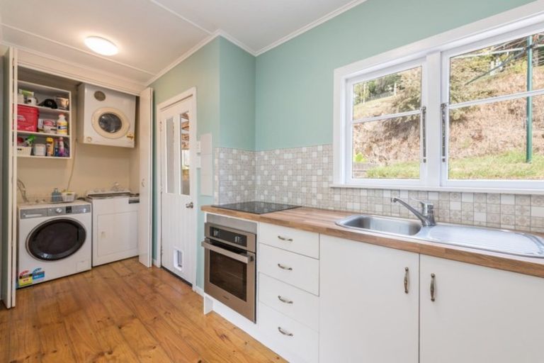 Photo of property in 20 Thompson Terrace, Toi Toi, Nelson, 7010