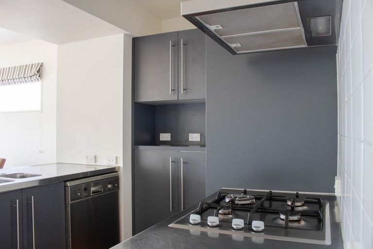 Photo of property in Sol Apartments, 20/37 Jessie Street, Te Aro, Wellington, 6011