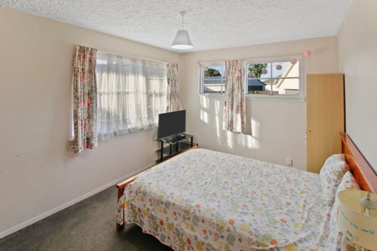 Photo of property in 62 Hargood Street, Woolston, Christchurch, 8062