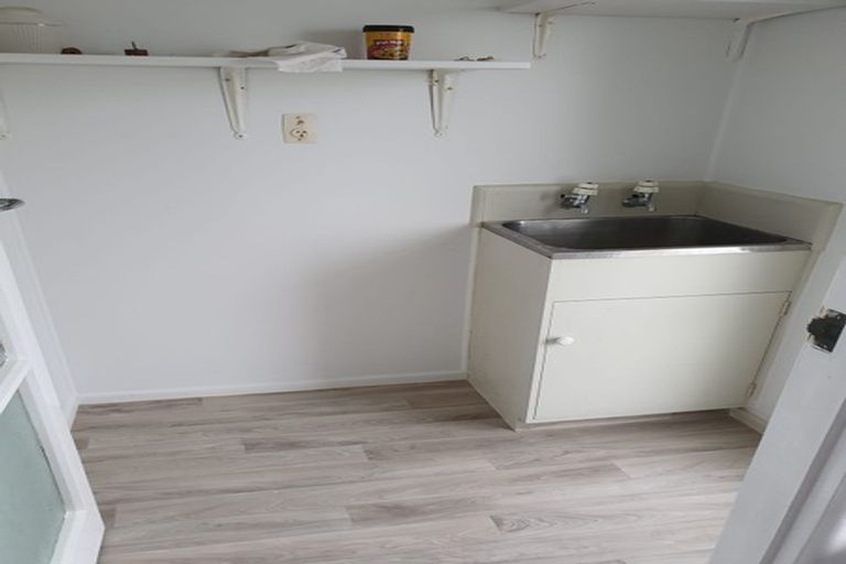 Photo of property in 2/42 Glen Avenue, Papatoetoe, Auckland, 2025