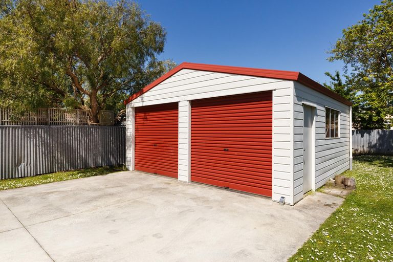 Photo of property in 50 Florence Avenue, Palmerston North, 4414