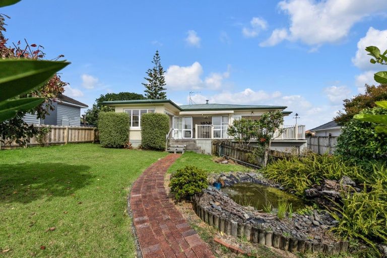Photo of property in 1/70 Drake Street, Howick, Auckland, 2014