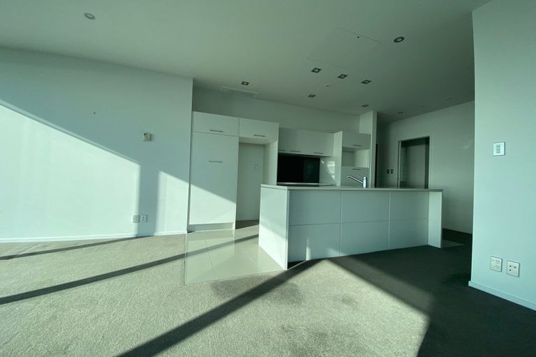 Photo of property in Sentinel Apartments, 1101/3 Northcroft Street, Takapuna, Auckland, 0622