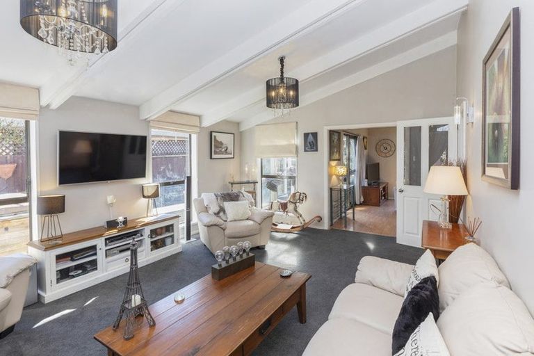 Photo of property in 54 Ambleside Drive, Burnside, Christchurch, 8053