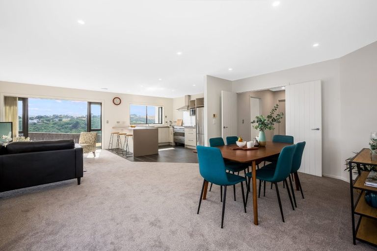 Photo of property in 84 Te Puia Drive, Aotea, Porirua, 5024