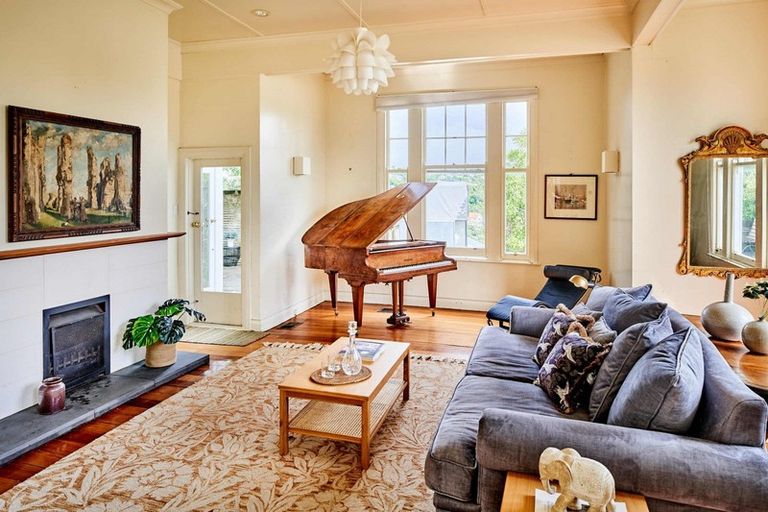 Photo of property in 39 Upland Road, Kelburn, Wellington, 6012