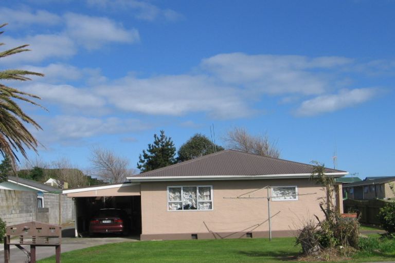 Photo of property in 54 Seabury Avenue, Foxton Beach, Foxton, 4815