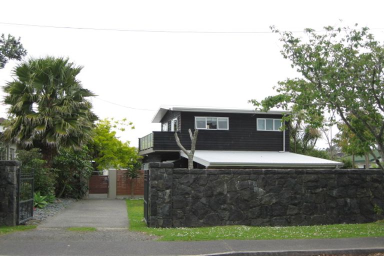 Photo of property in 99 Ladies Mile, Manly, Whangaparaoa, 0930