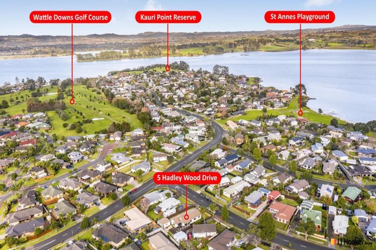 Photo of property in 5 Hadley Wood Drive, Wattle Downs, Auckland, 2103