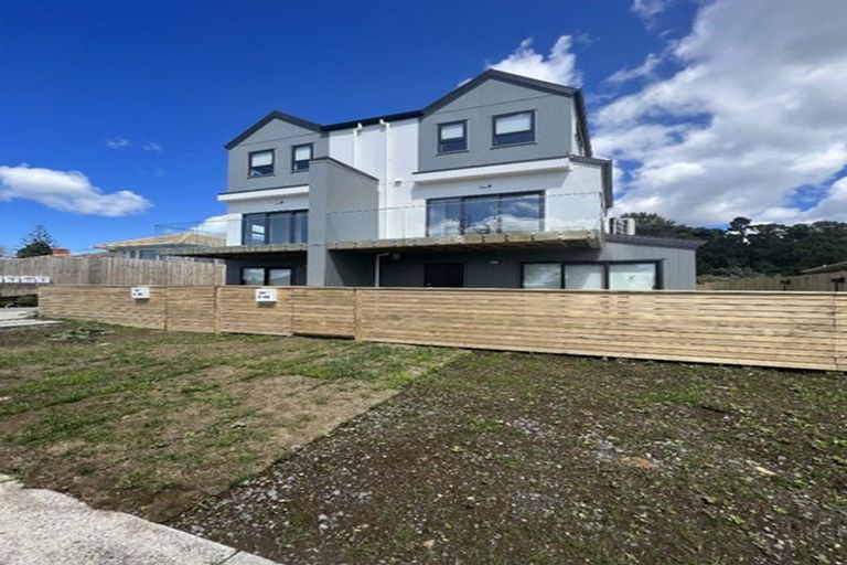Photo of property in 1/43 Ranui Avenue, Ranui, Auckland, 0612