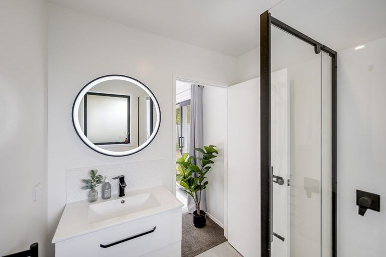 Photo of property in 6a James Foley Avenue, Pirimai, Napier, 4112