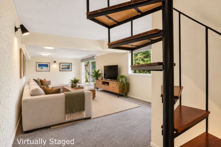 Photo of property in 15 St James Avenue, Helensville, 0800